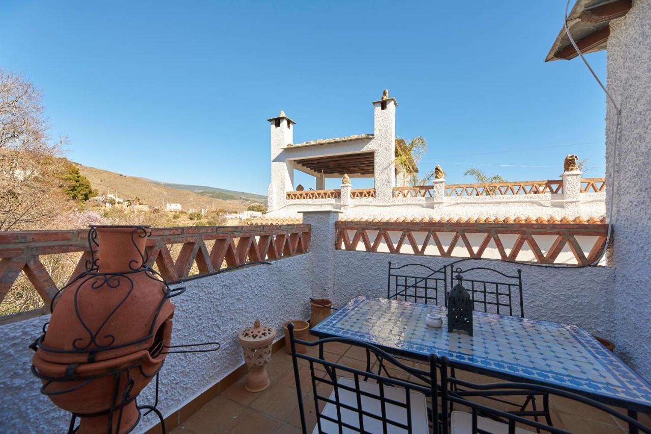 La Almunia De La Alpujarra Daire Yegen Dış mekan fotoğraf