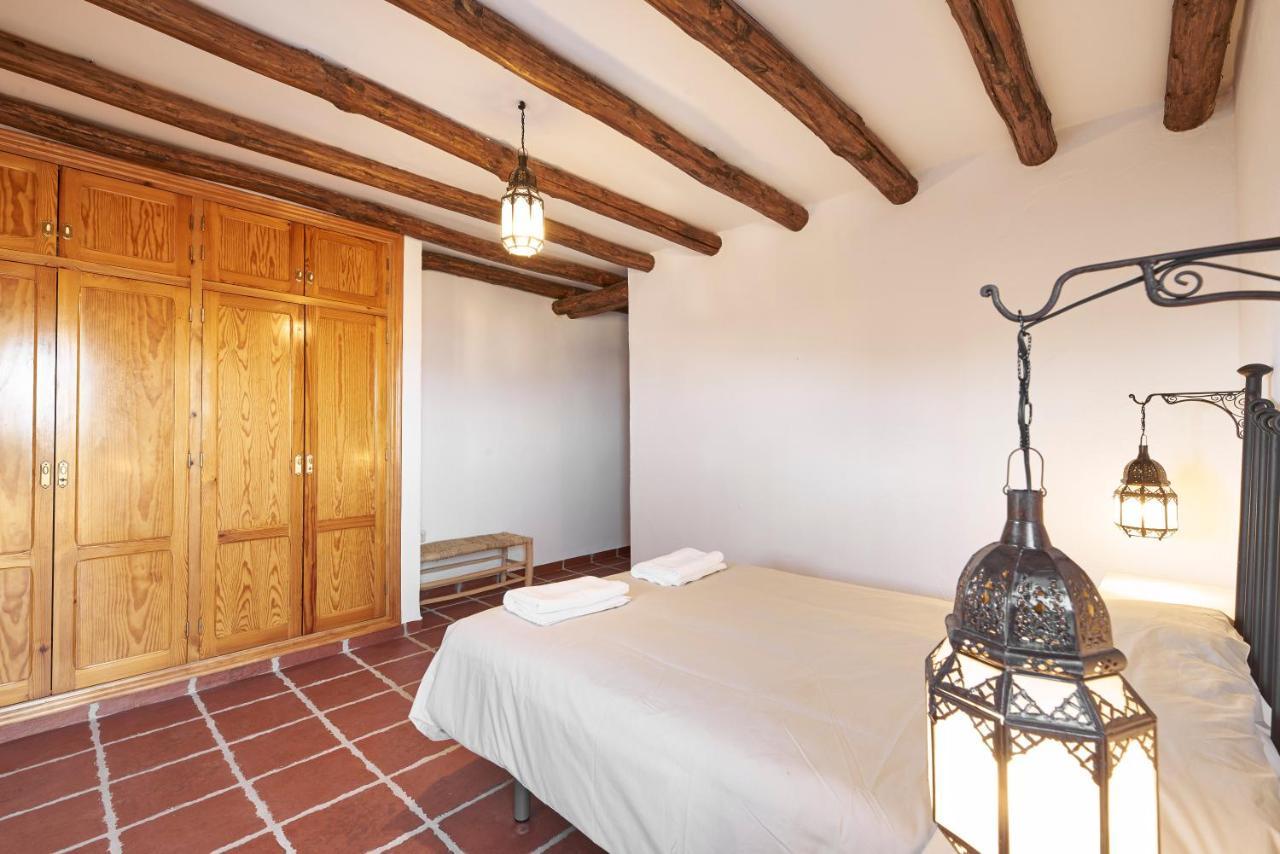 La Almunia De La Alpujarra Daire Yegen Dış mekan fotoğraf